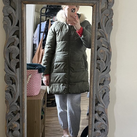 GAP Winter Coat - Picture 2 of 4